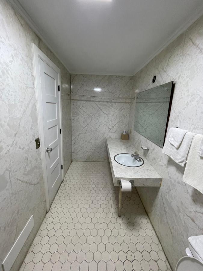 Pinelodge Motel Baxley Kültér fotó