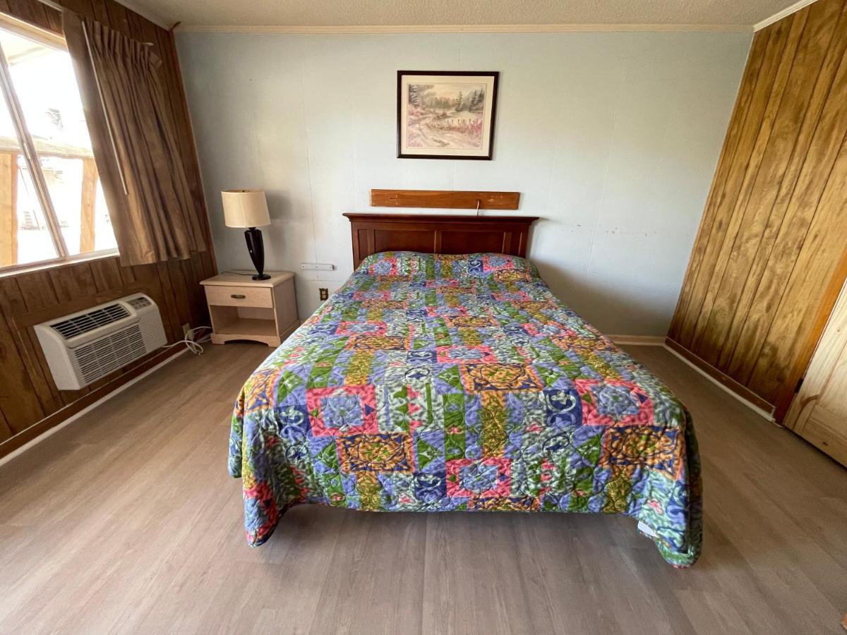 Pinelodge Motel Baxley Kültér fotó