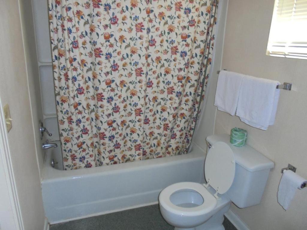 Pinelodge Motel Baxley Kültér fotó