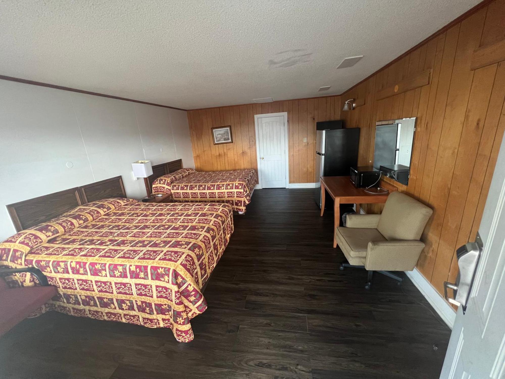 Pinelodge Motel Baxley Kültér fotó